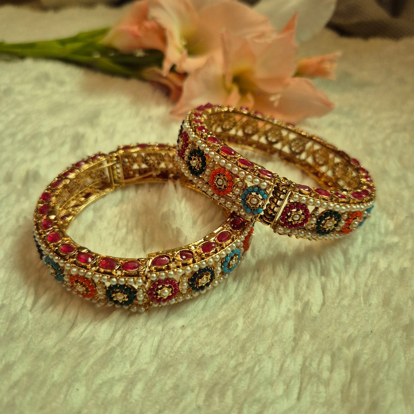 Naurattan bangles